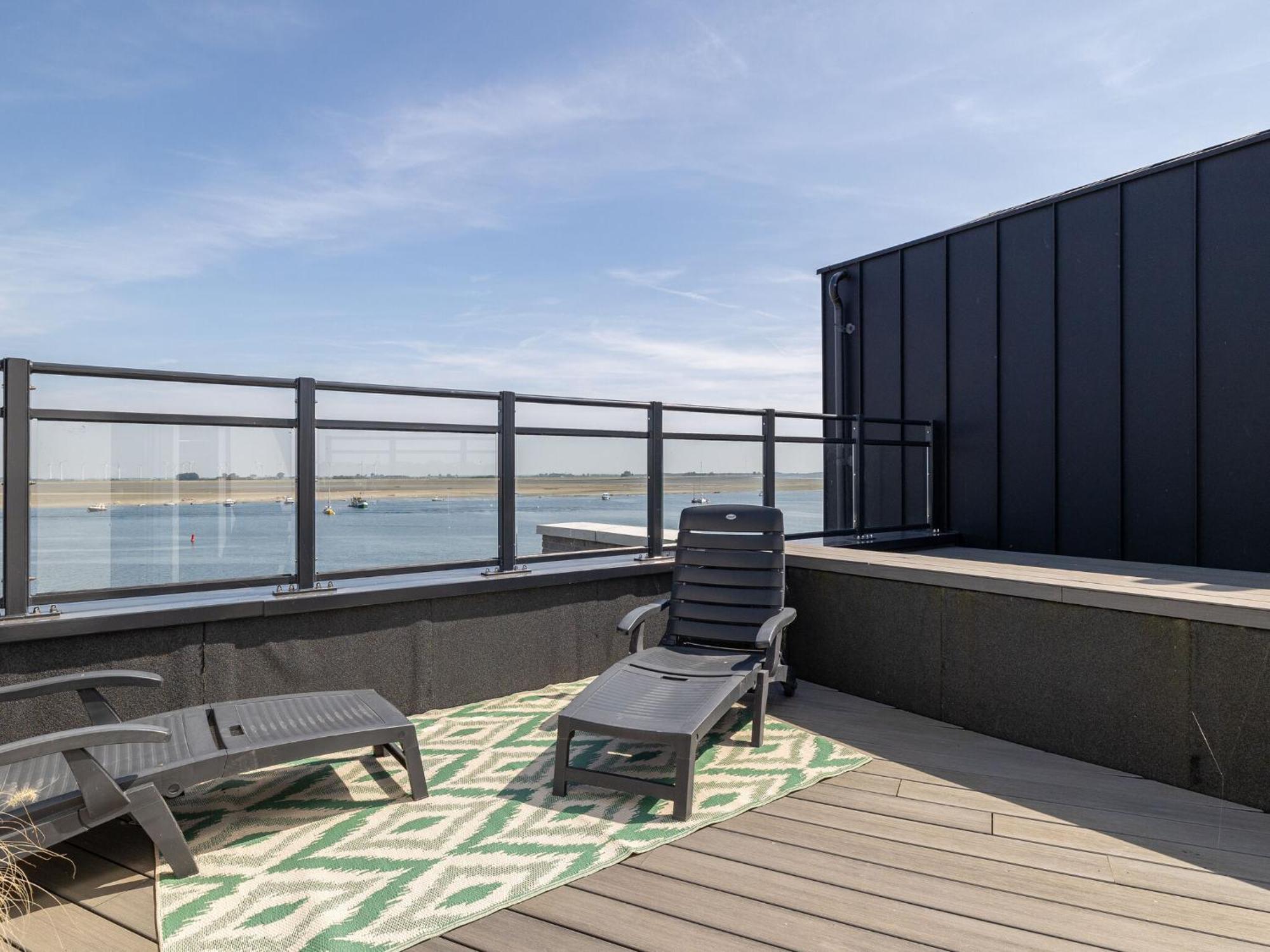 Cosy With Sea View *
